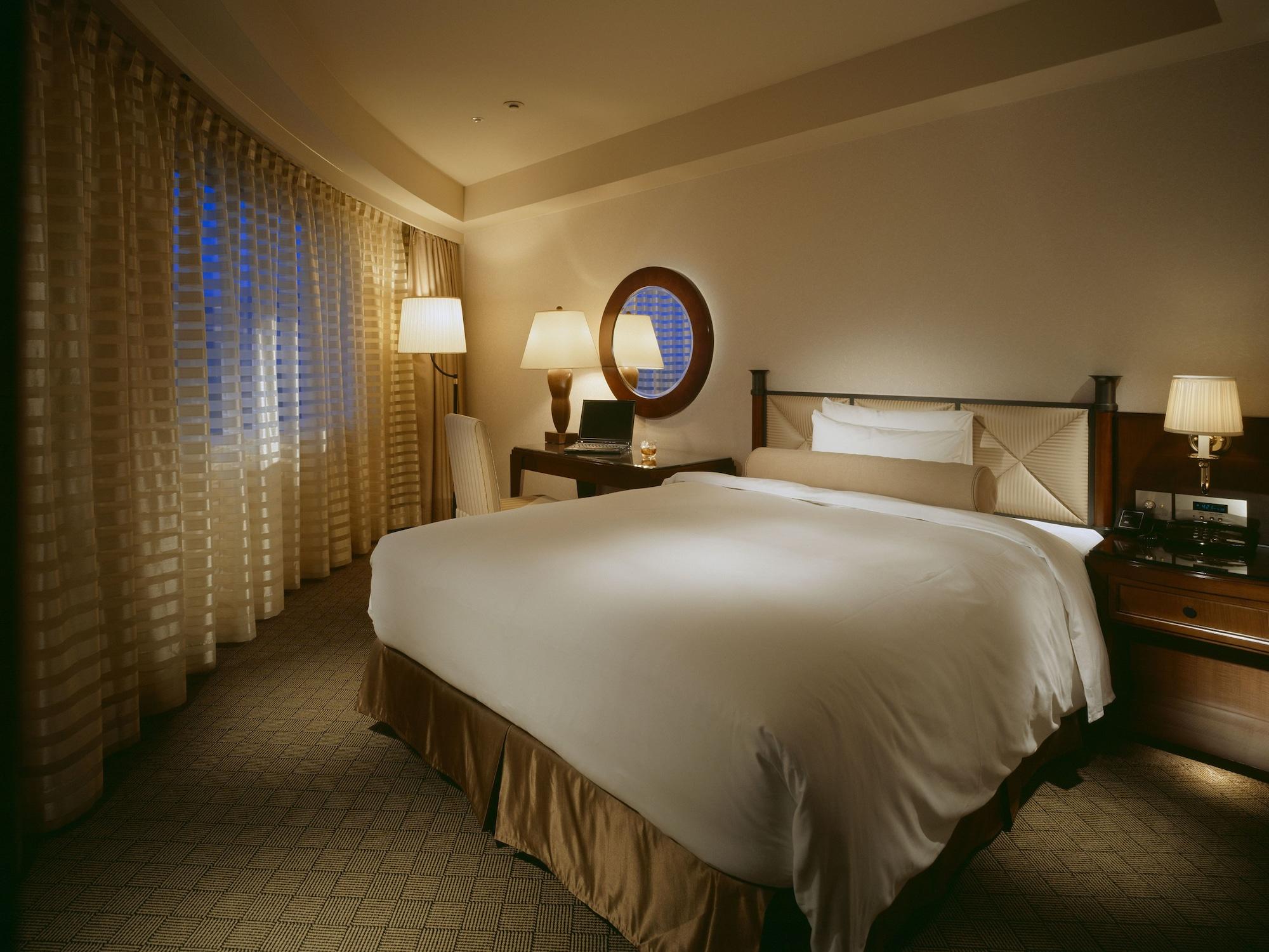 Miyako Hotel Gifu Nagaragawa Buitenkant foto A bedroom at the Four Seasons Hotel