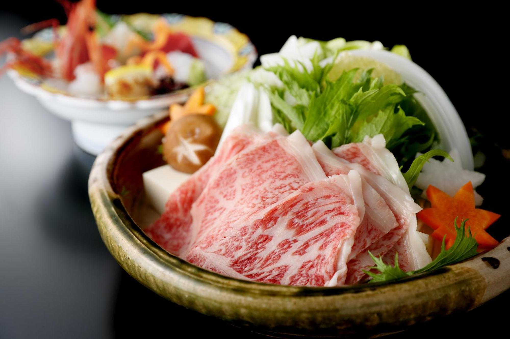 Miyako Hotel Gifu Nagaragawa Buitenkant foto Kobe beef