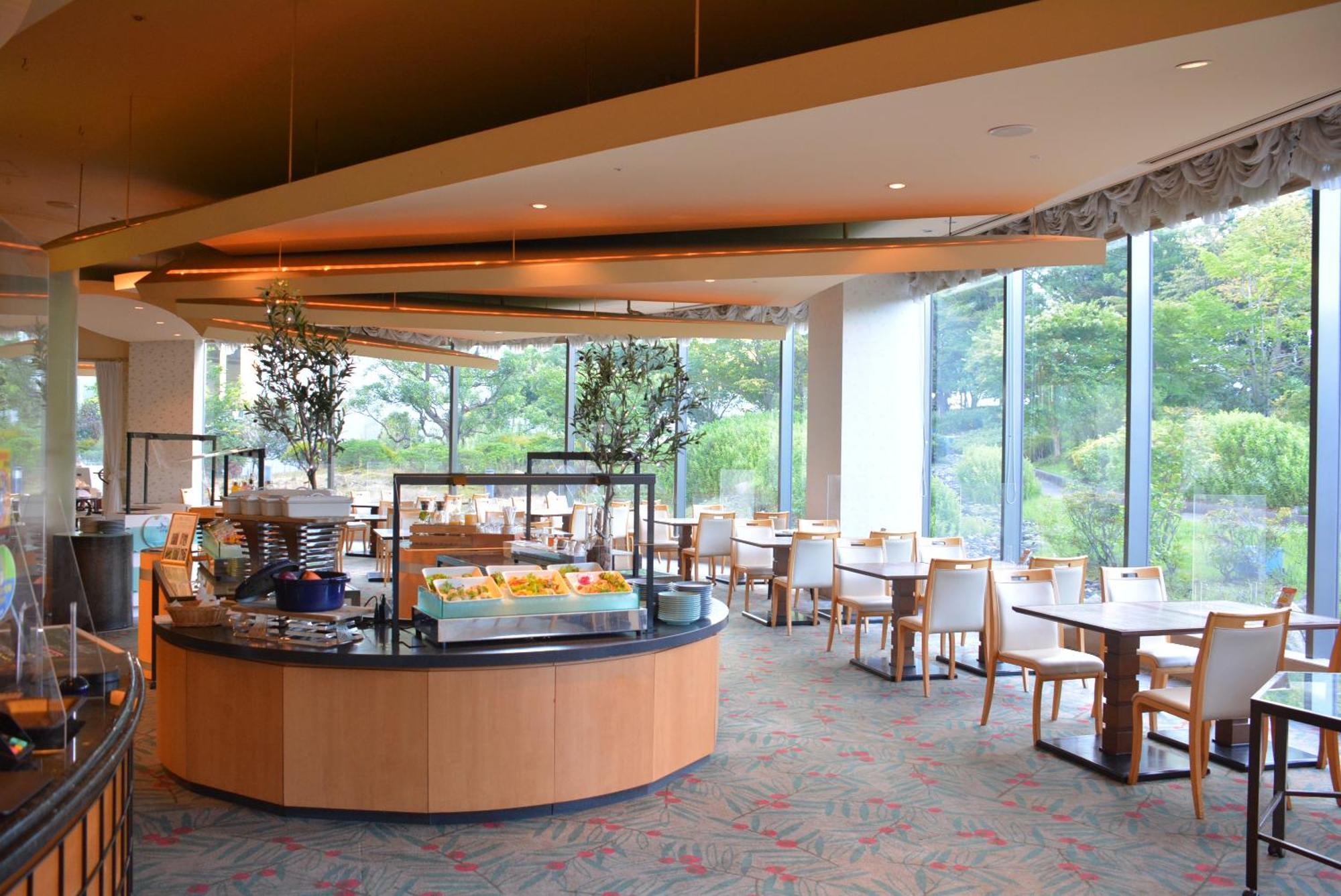 Miyako Hotel Gifu Nagaragawa Buitenkant foto The restaurant